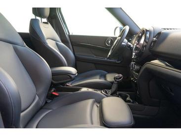 Mini Countryman COOPER SE — photo 22