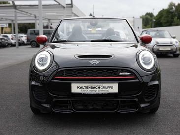 Mini Cabrio John Cooper Works — photo 3