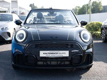 Mini Cabrio JCW Cooper — photo 2