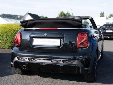 Mini Cabrio JCW Cooper — photo 4