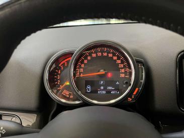 Mini Countryman COOPER D — photo 16