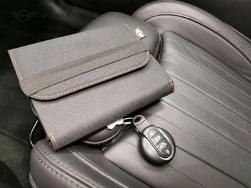 Mini Hatch Cooper S — photo 15