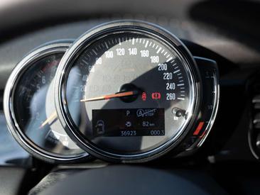 Mini Cabrio JCW Cooper — photo 12