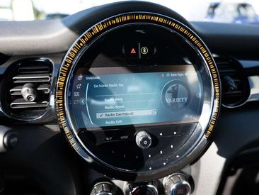 Mini Cabrio JCW Cooper — photo 14