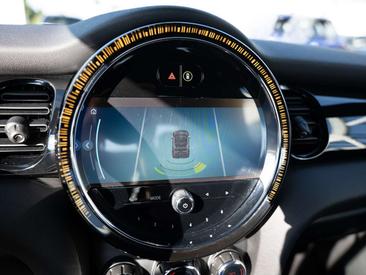 Mini Cabrio JCW Cooper — photo 16