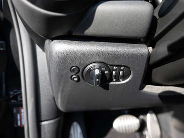 Mini Cabrio JCW Cooper — photo 23