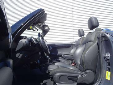 Mini Cabrio John Cooper Works — photo 8
