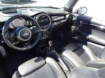 Mini Cabrio John Cooper Works — photo 9