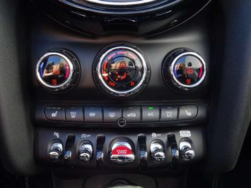 Mini Cabrio John Cooper Works — photo 21