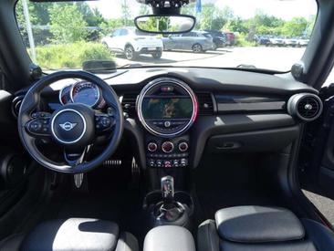 Mini Cabrio John Cooper Works — photo 28