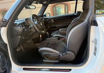 Mini Cabrio JCW One — photo 7