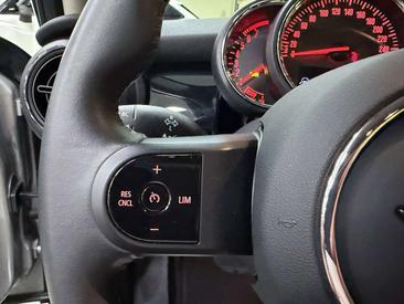 Mini 5 Portes Camden Cooper — photo 25