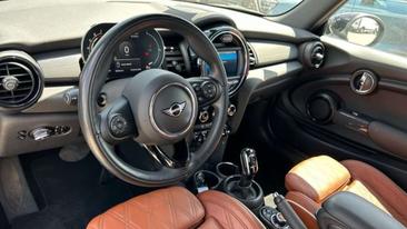 Mini Cabrio COOPER — photo 8