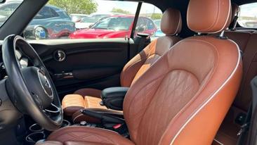 Mini Cabrio COOPER — photo 10