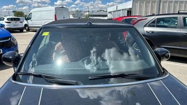 Mini Cabrio COOPER — photo 25