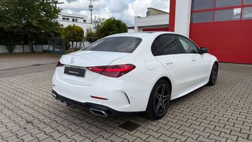 Mercedes Classe C 200 Night Edition — photo 4