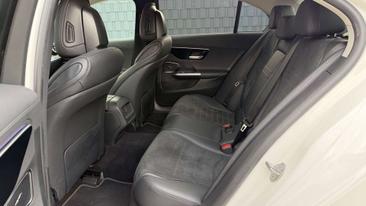 Mercedes Classe C 200 Night Edition — photo 13