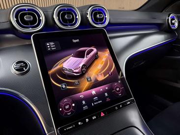 Mercedes Classe C 300 AMG Line — photo 18