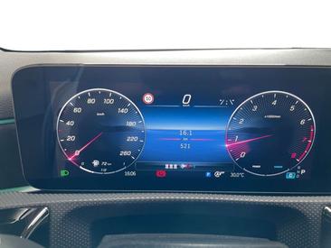 Mercedes Classe A 200 AMG Line — photo 13