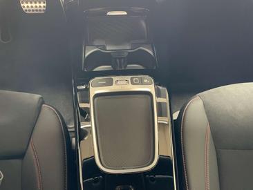 Mercedes Classe A 200 AMG Line — photo 16