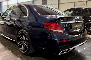 Mercedes Classe E63 AMG 63 — photo 7