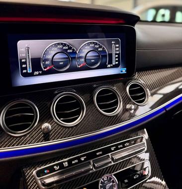 Mercedes Classe E63 AMG 63 — photo 30