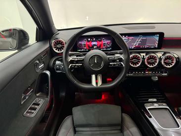 Mercedes Classe A 250 AMG Line — photo 10