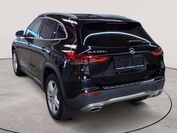 Mercedes GLA 250 PROGRESSIVE — photo 4