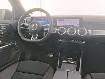 Mercedes EQB 350 Night Edition — photo 6