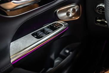 Mercedes GLC 400 AMG Line — photo 13