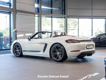 Porsche 718 type 982 Boxster T — photo 7