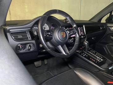 Porsche Macan S — photo 12