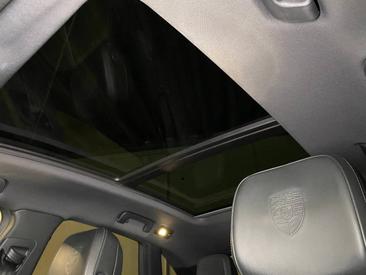Porsche Macan S — photo 24