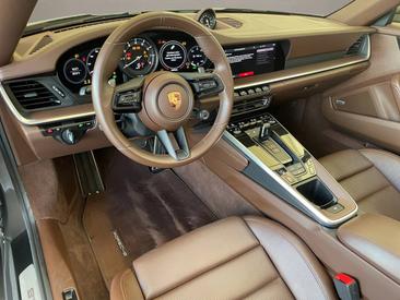Porsche 992 I Carrera 4S Cabriolet — photo 14