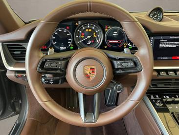 Porsche 992 I Carrera 4S Cabriolet — photo 15