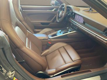 Porsche 992 I Carrera 4S Cabriolet — photo 21