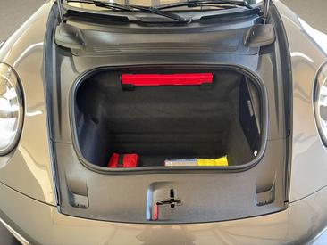 Porsche 992 I Carrera 4S Cabriolet — photo 25