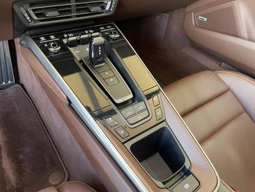 Porsche 992 I Carrera 4S Cabriolet — photo 26