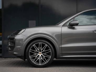 Porsche Cayenne III Coupé — photo 7