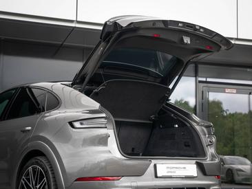 Porsche Cayenne III Coupé — photo 11