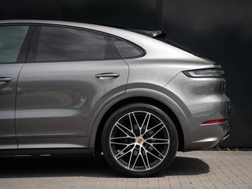 Porsche Cayenne III Coupé — photo 12