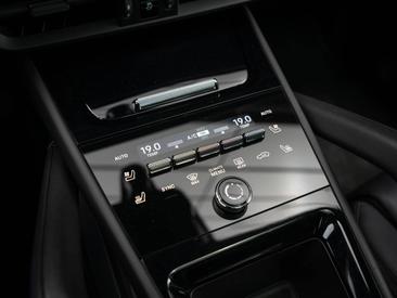 Porsche Cayenne III Coupé — photo 27