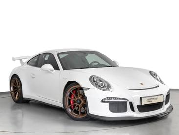 Porsche 991 I GT3 — photo 7