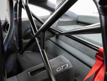 Porsche 991 I GT3 — photo 14
