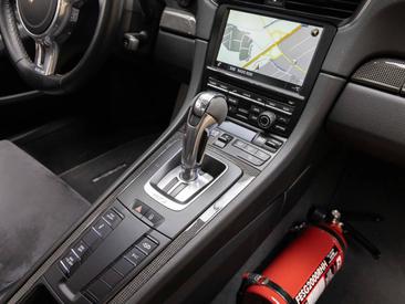 Porsche 991 I GT3 — photo 19