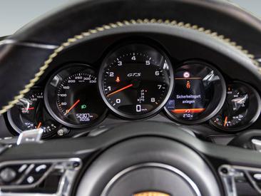 Porsche 991 II Carrera 4 GTS Cabriolet — photo 30