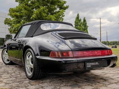 Porsche 964 Carrera 4 Cabriolet