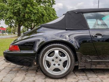Porsche 964 Carrera 4 Cabriolet — photo 15