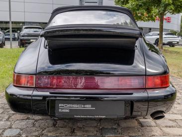 Porsche 964 Carrera 4 Cabriolet — photo 18