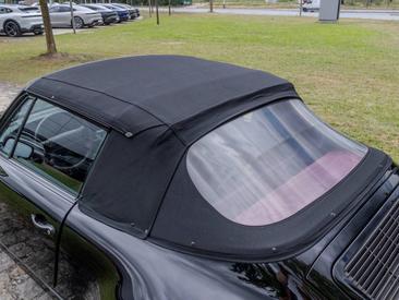 Porsche 964 Carrera 4 Cabriolet — photo 19